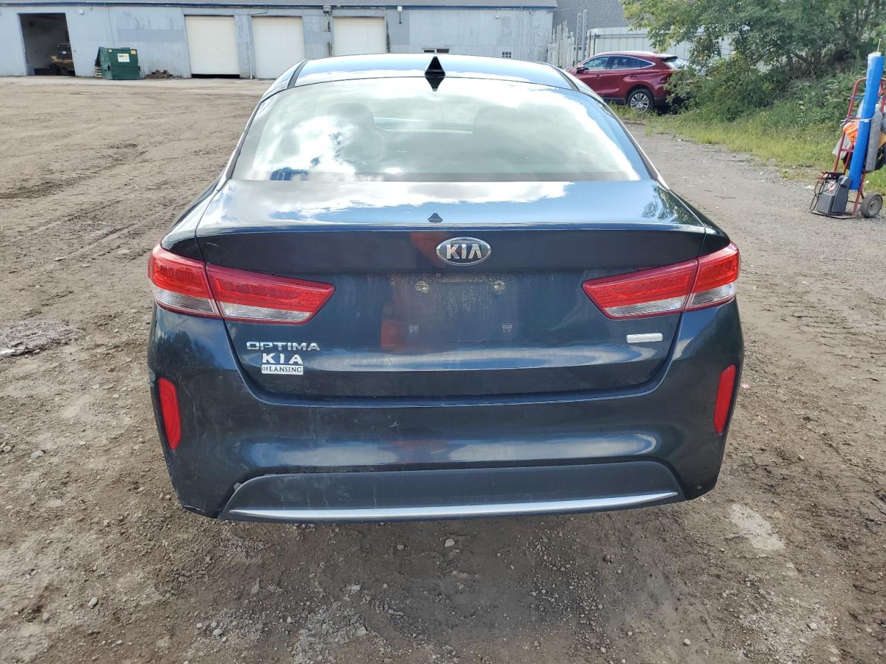 2017 Kia Optima Hybrid VIN: KNAGT4LC5H5007038 Lot: 71149805