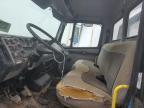 1999 FREIGHTLINER MEDIUM CONVENTIONAL FL60   à vendre chez Copart NB - MONCTON