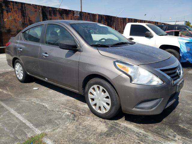  NISSAN VERSA 2016 Серый