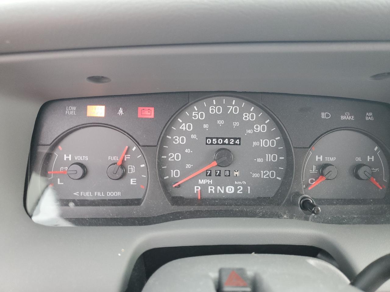 2004 Mercury Grand Marquis Gs VIN: 2MEFM74W14X656977 Lot: 70318105