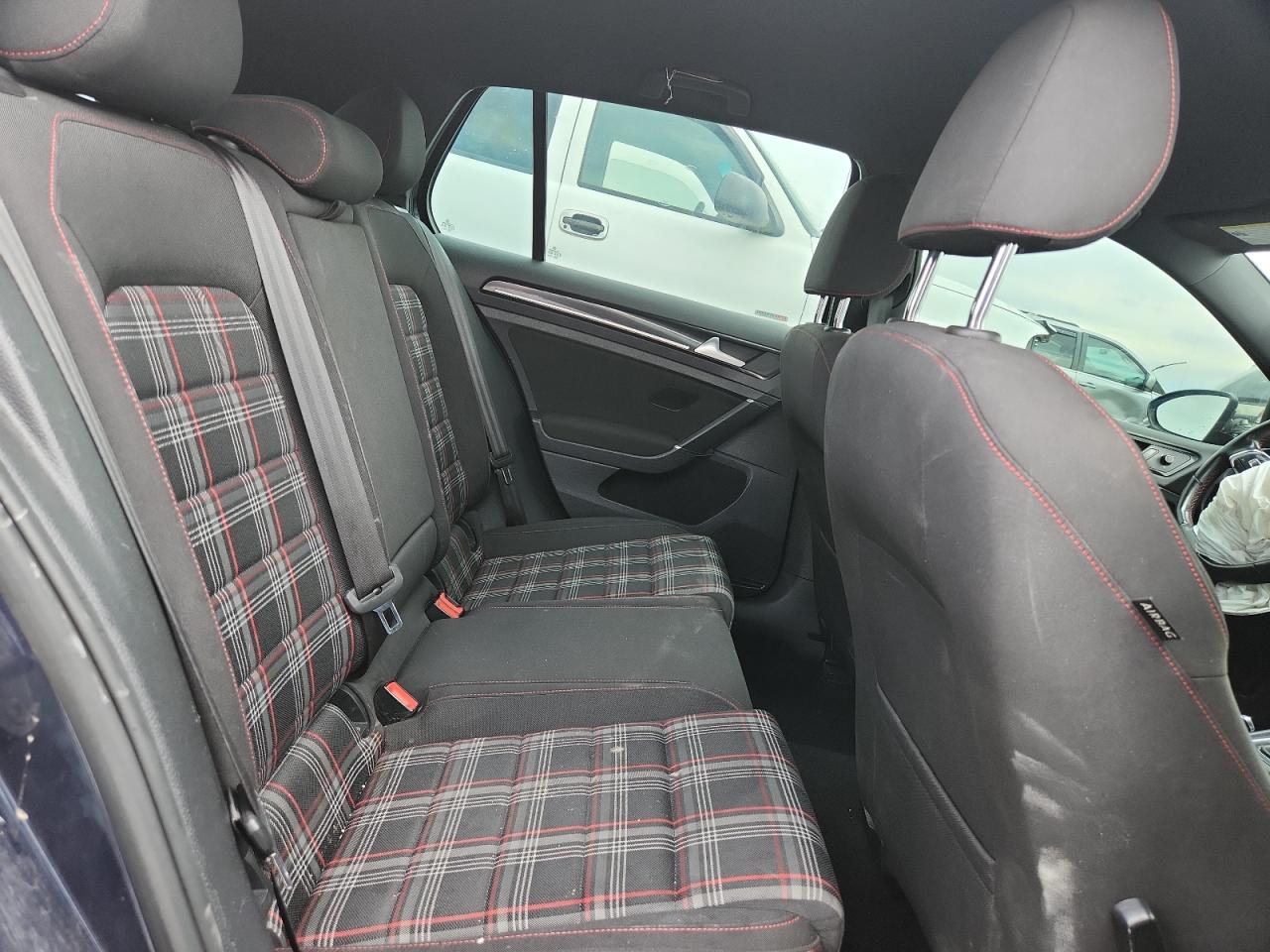 2016 Volkswagen Gti S/Se VIN: 3VW5T7AU2GM041323 Lot: 70588065