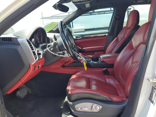  PORSCHE CAYENNE 2017 White
