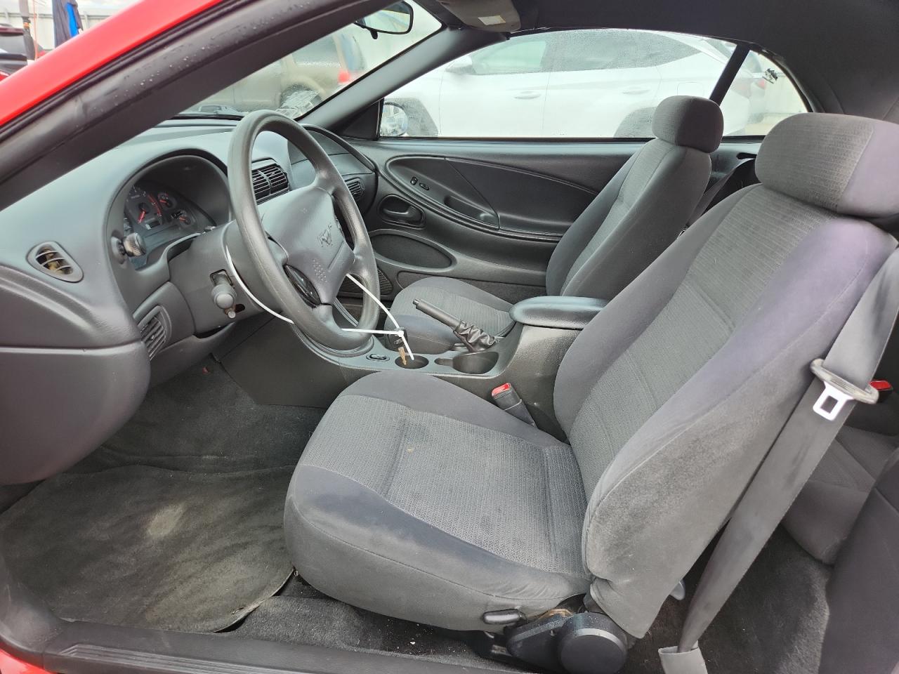 2001 Ford Mustang VIN: 1FAFP44421F129579 Lot: 70391535