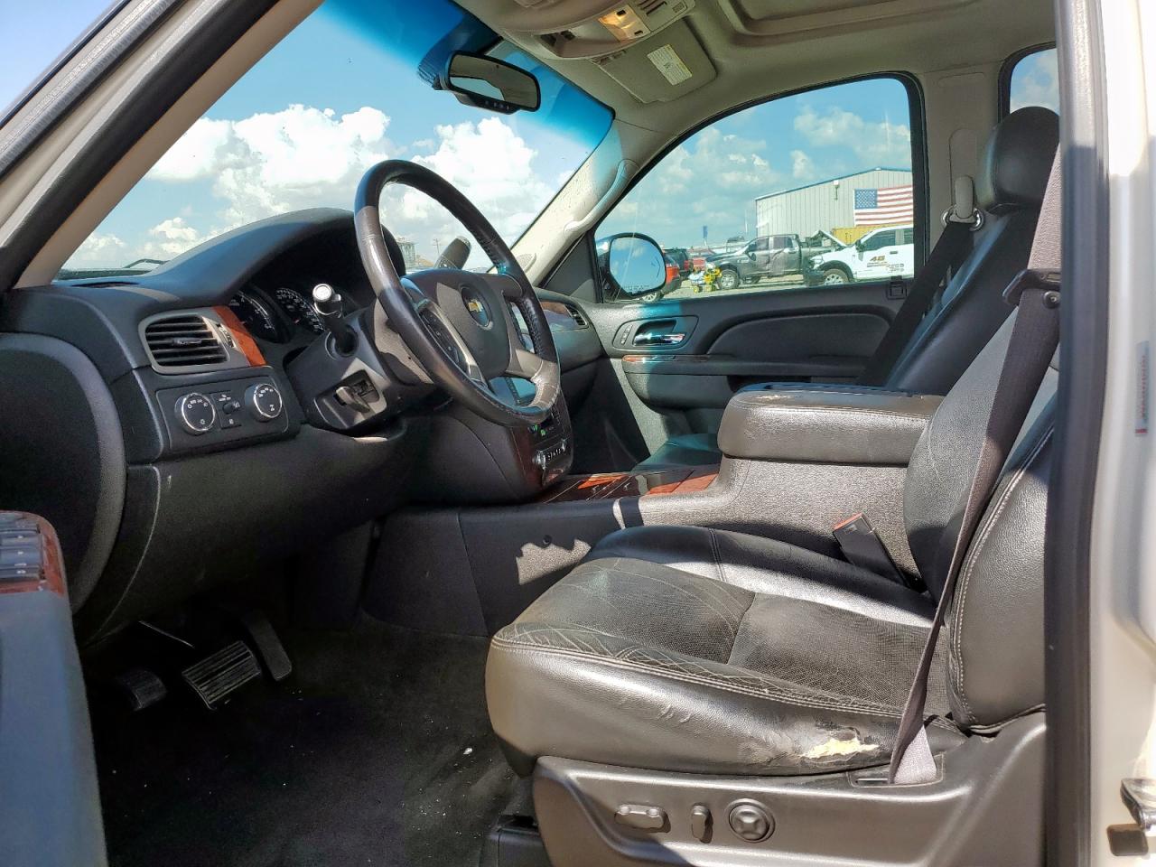 2012 Chevrolet Tahoe K1500 Ltz VIN: 1GNSKCE01CR111306 Lot: 69748215