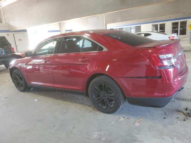  FORD TAURUS 2018 Красный