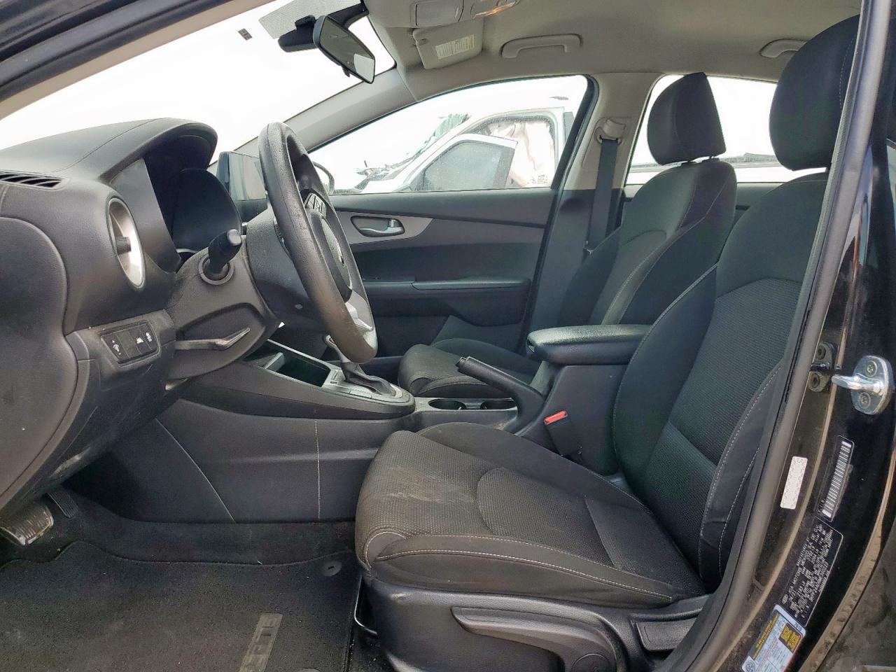 3KPF24AD6ME360223 2021 Kia Forte Fe