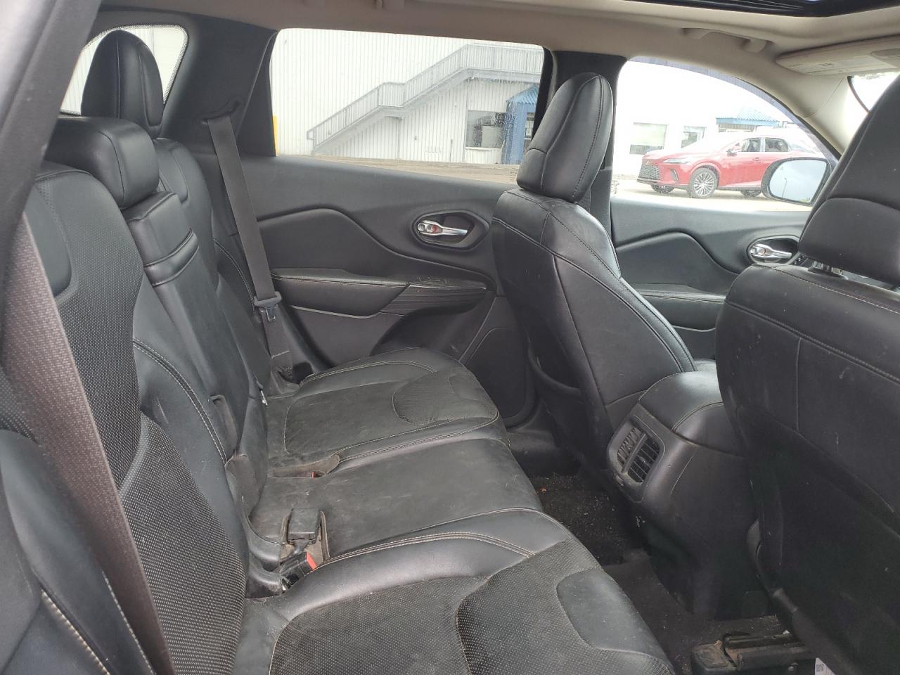 2014 Jeep Cherokee Limited VIN: 1C4PJMDS8EW194683 Lot: 70484965