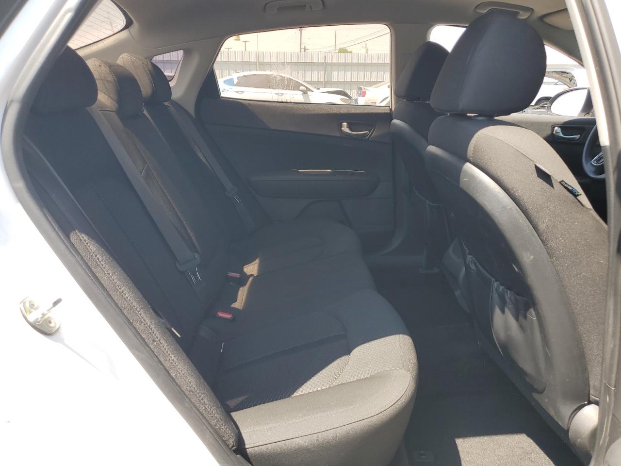 2018 Kia Optima Lx VIN: 5XXGT4L34JG265393 Lot: 68176725