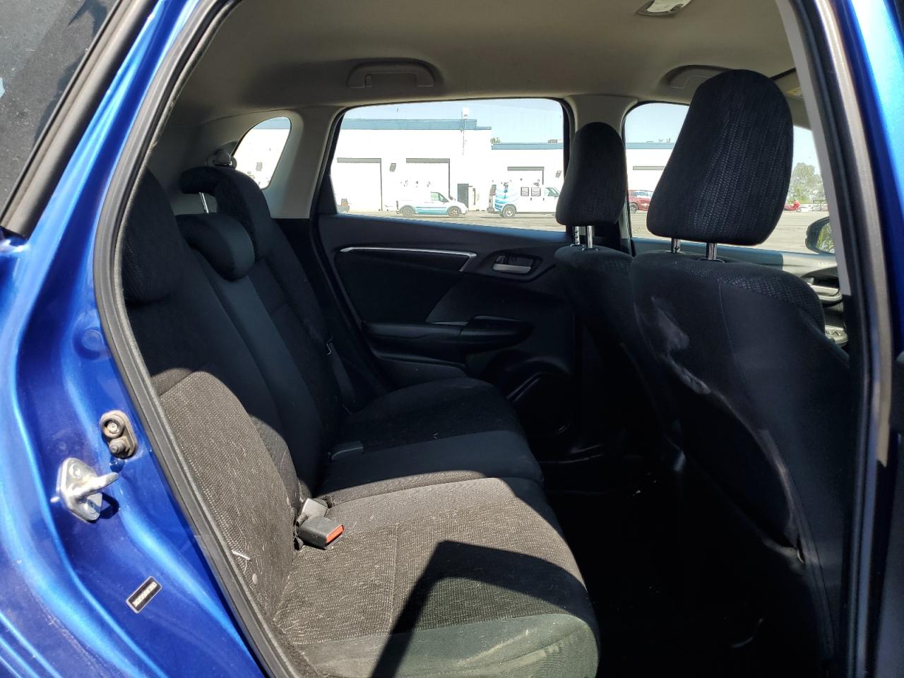 2015 Honda Fit Lx VIN: 3HGGK5H50FM739303 Lot: 69139025