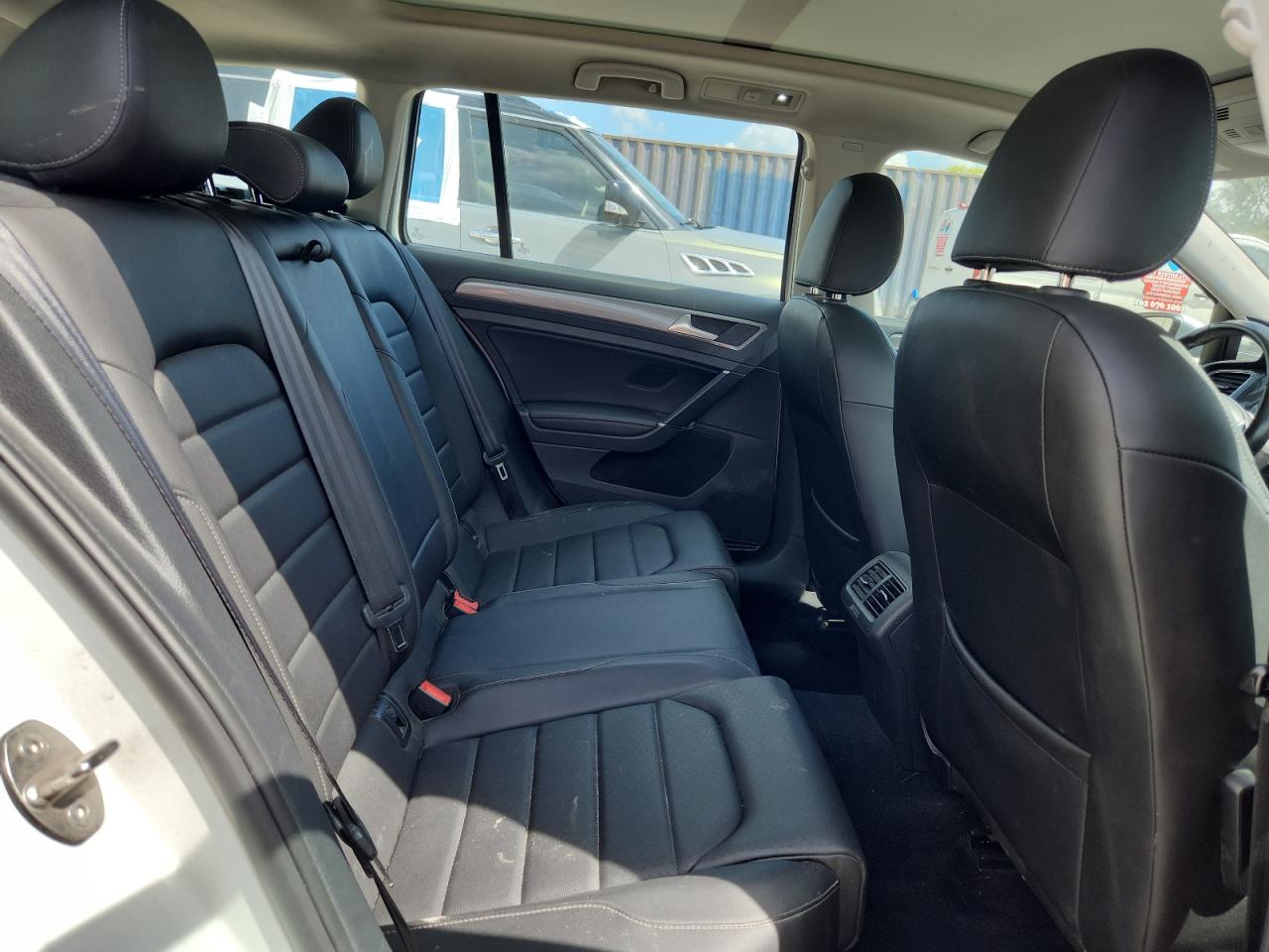 2018 Volkswagen Golf Alltrack S VIN: 3VWH17AU0JM757471 Lot: 69858825