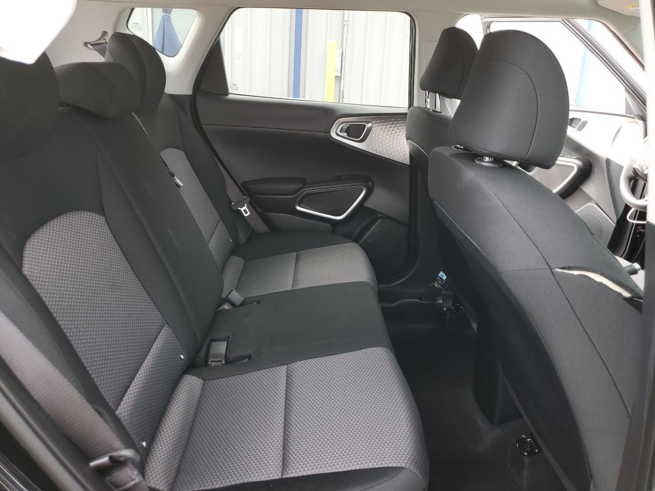 2025 Kia Soul Lx VIN: KNDJ23AU5S7955677 Lot: 70027855