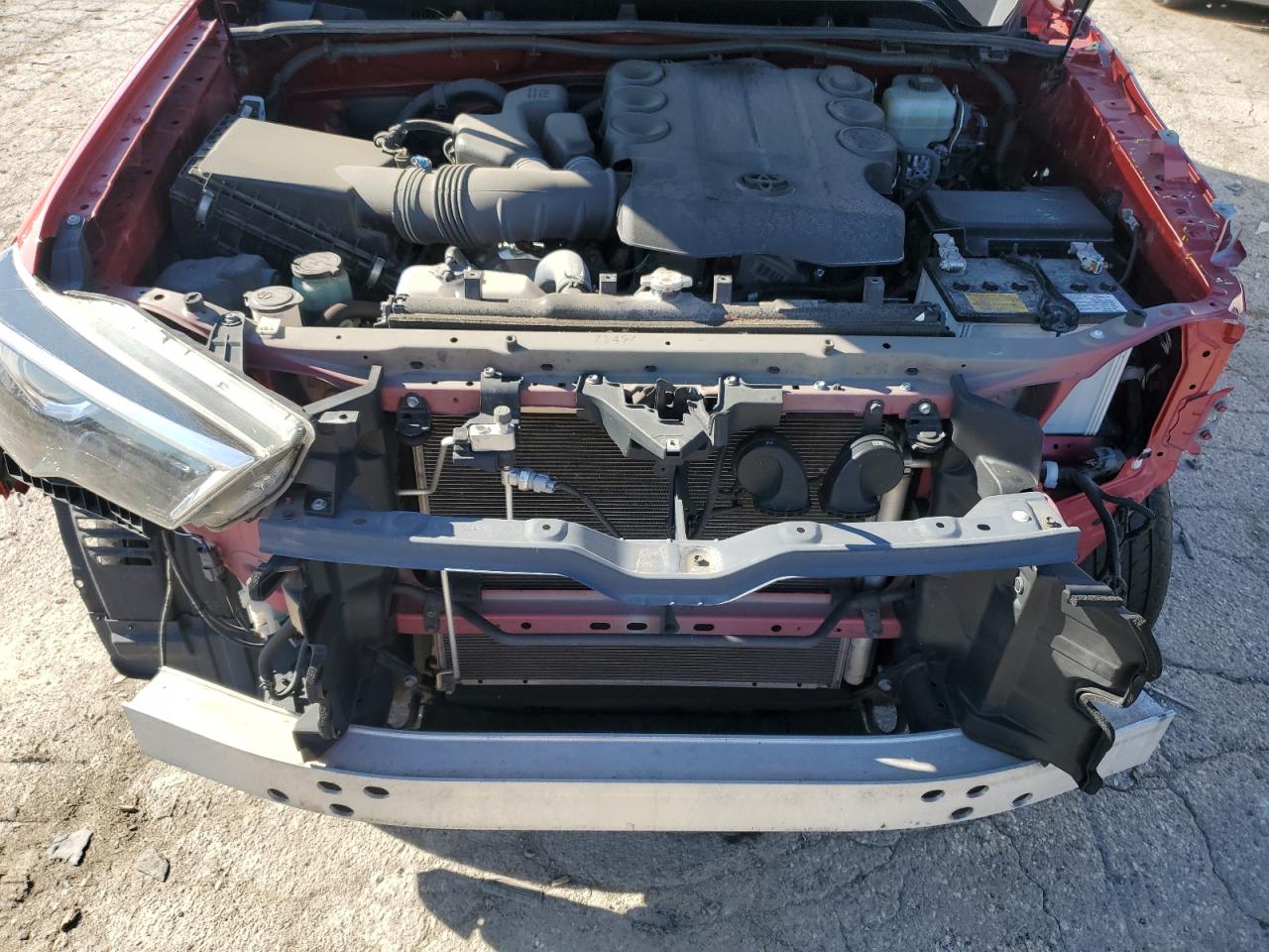 2018 Toyota 4Runner Sr5/Sr5 Premium VIN: JTEBU5JR4J5588119 Lot: 70720335