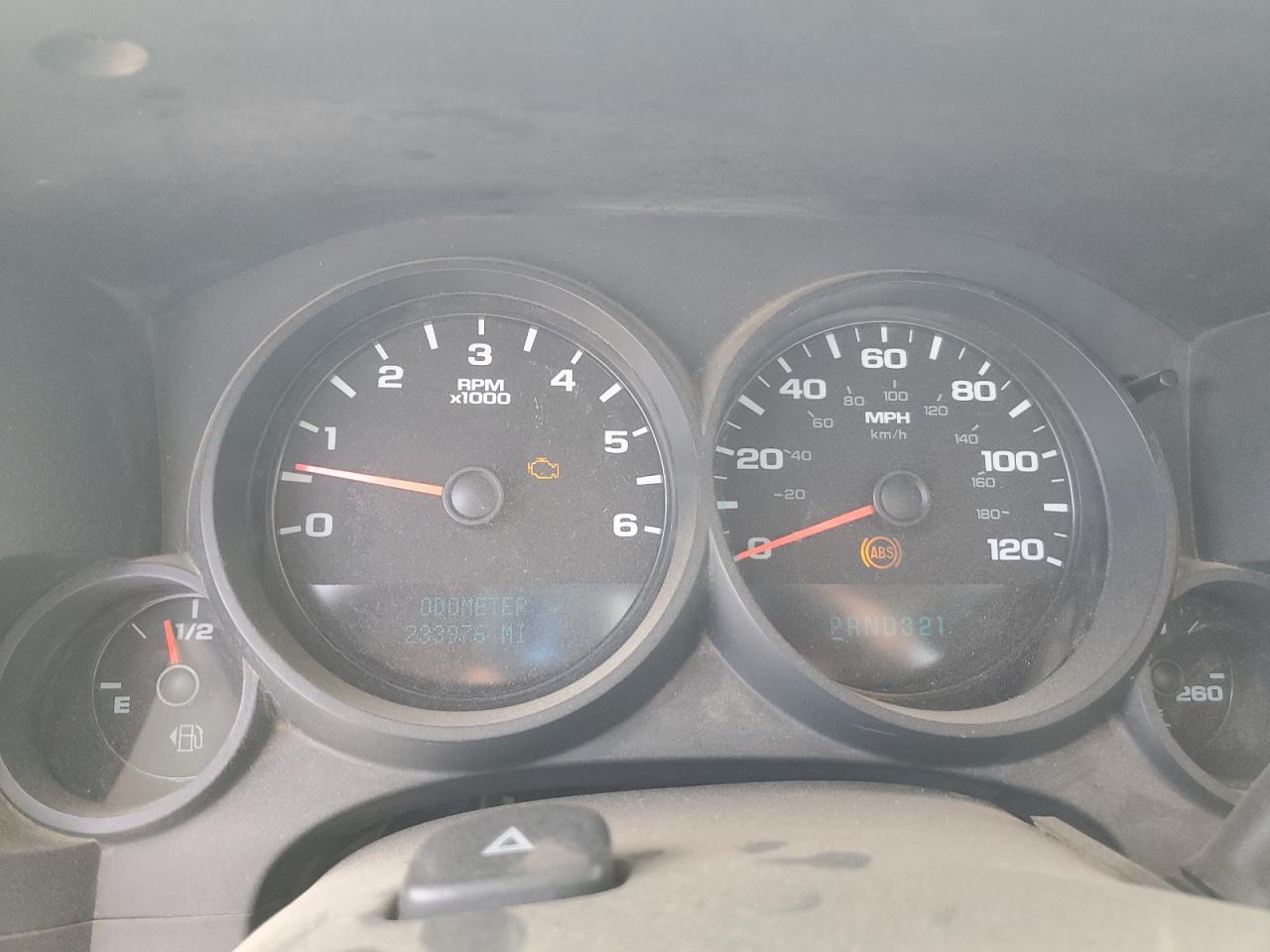 2008 Chevrolet Silverado C1500 VIN: 1GCEC14C78Z252469 Lot: 70110265