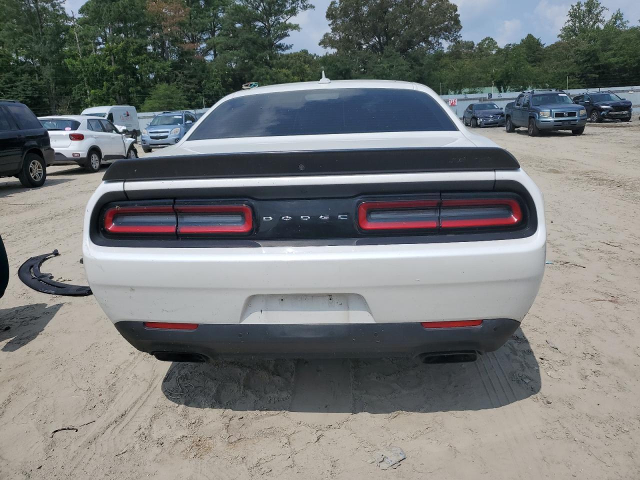 2016 Dodge Challenger Srt Hellcat VIN: 2C3CDZC92GH157510 Lot: 68040105