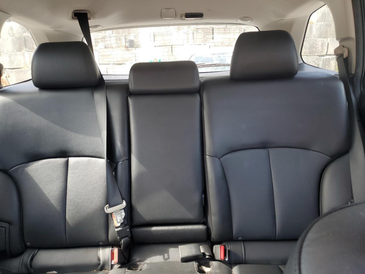 2012 Subaru Outback 2.5I Limited VIN: 4S4BRBLC6C3303010 Lot: 70539445