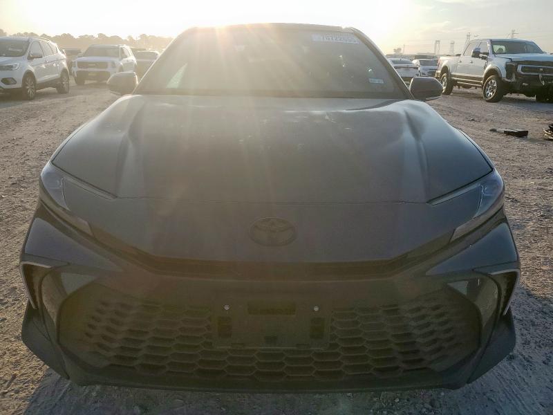  TOYOTA CAMRY 2025 Серый