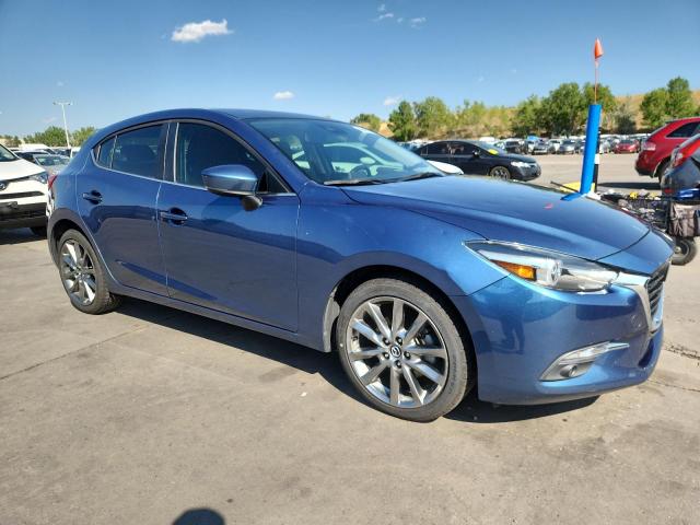  MAZDA 3 2018 Granatowy