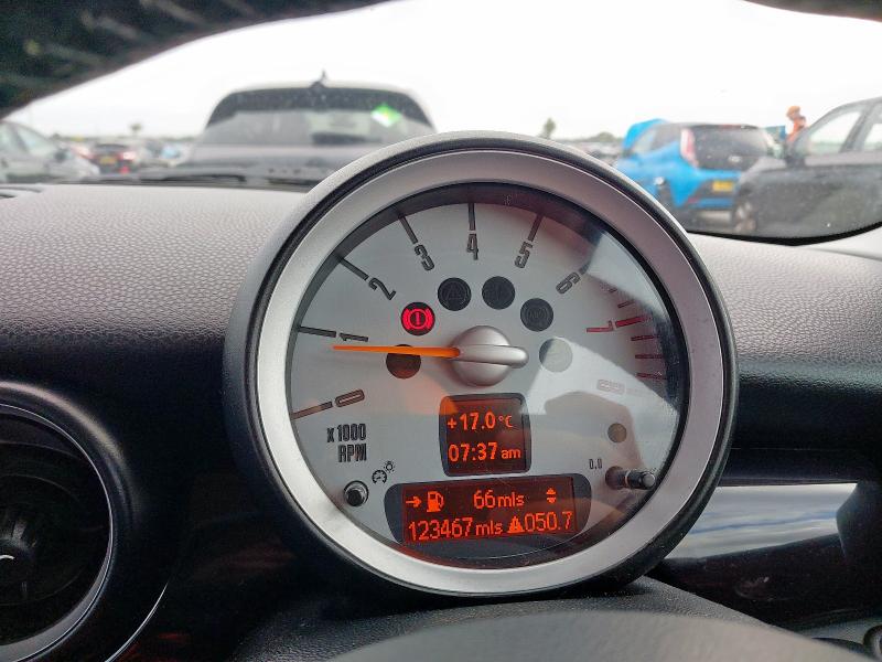 2010 MINI HATCHBACK ONE GRAPHITE