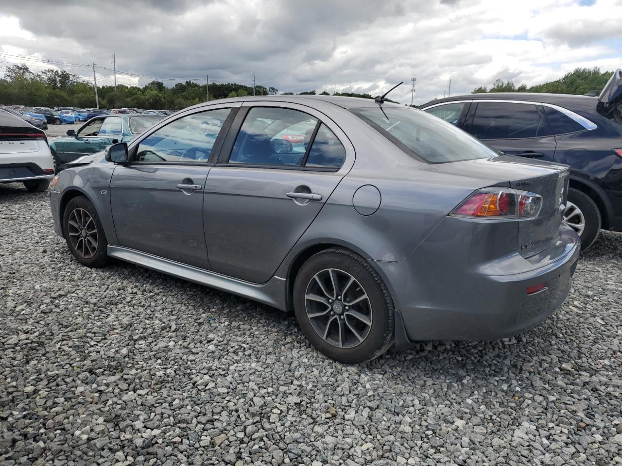 2017 Mitsubishi Lancer Es JA32U2FU2HU010261 photo #3