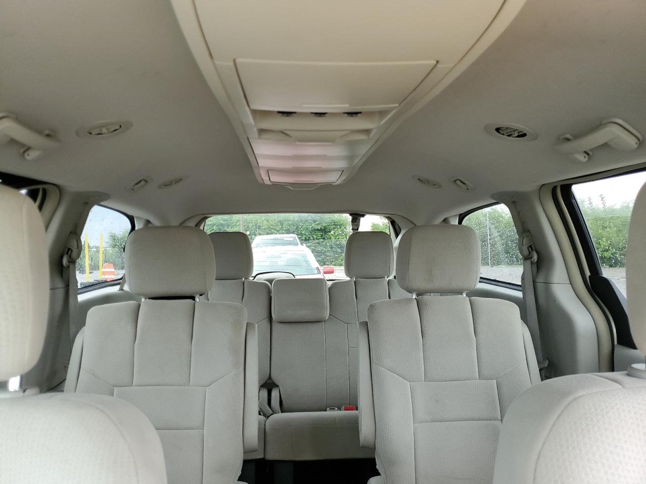 2011 Chrysler Town & Country Touring VIN: 2A4RR5DG4BR635971 Lot: 69587015
