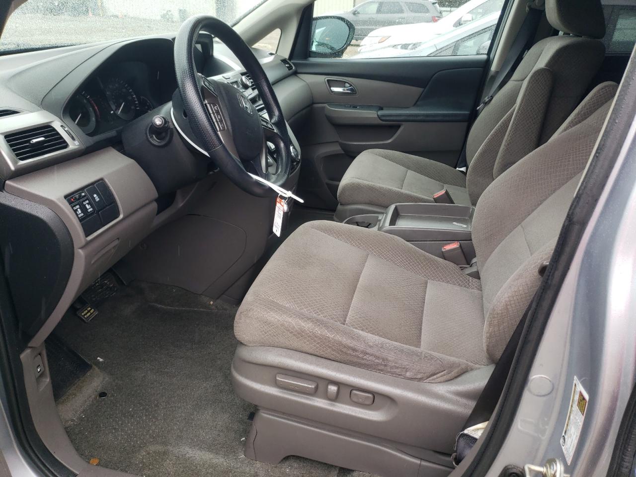 2016 Honda Odyssey Se VIN: 5FNRL5H31GB078616 Lot: 69011705