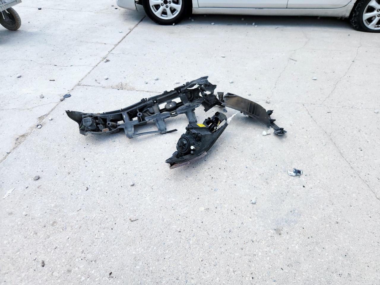 2010 Chevrolet Malibu 1Lt VIN: 1G1ZC5E04A4101727 Lot: 69272425