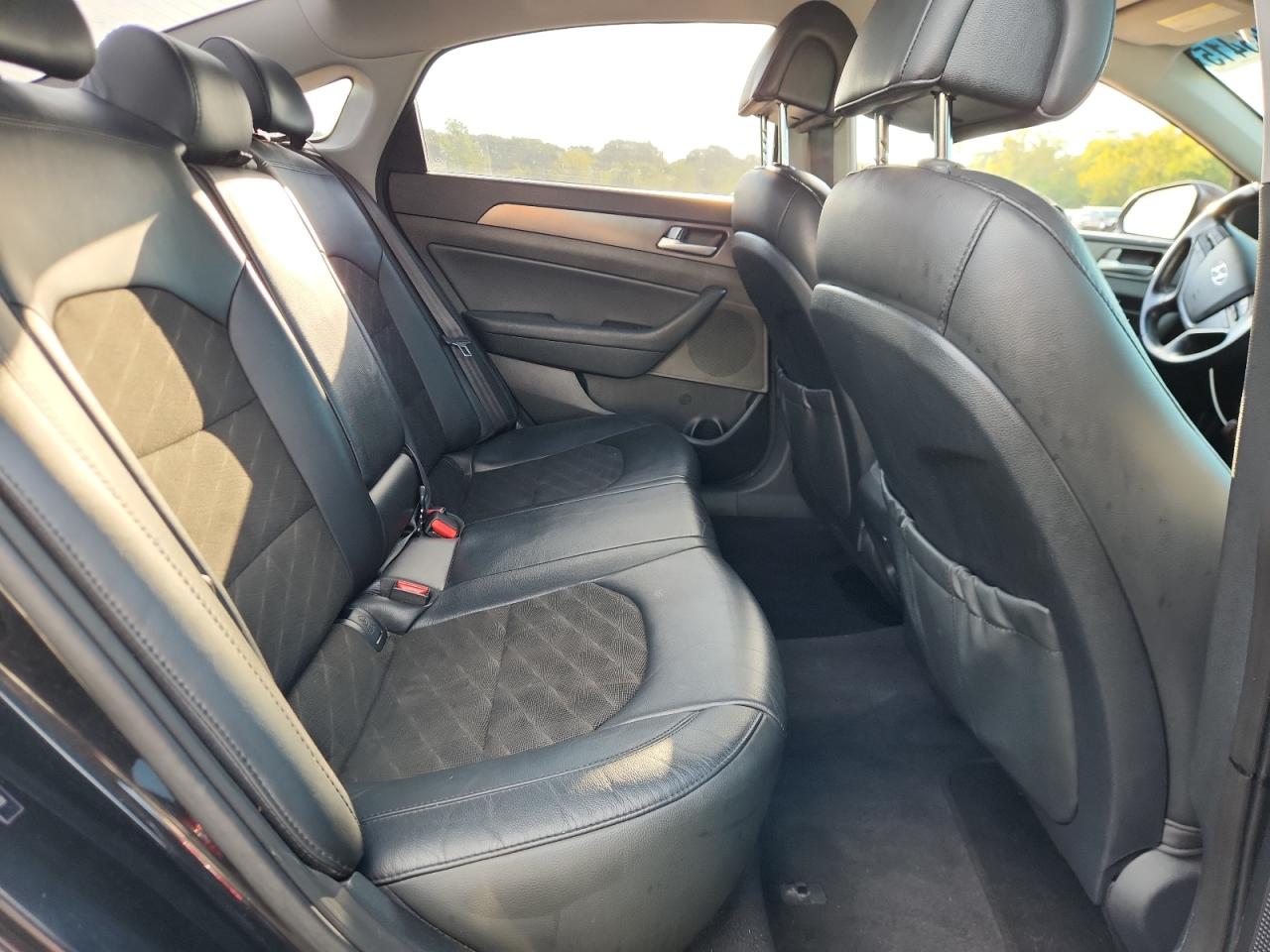 2015 Hyundai Sonata Sport VIN: 5NPE34AF0FH241401 Lot: 70535415