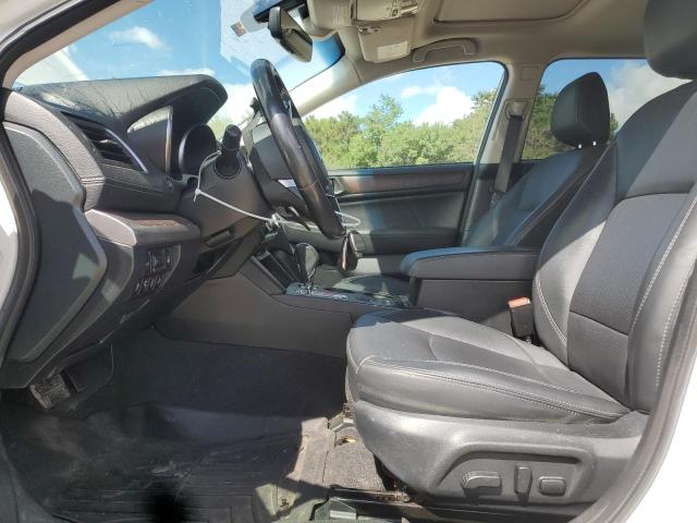 SUBARU OUTBACK 2019 Biały