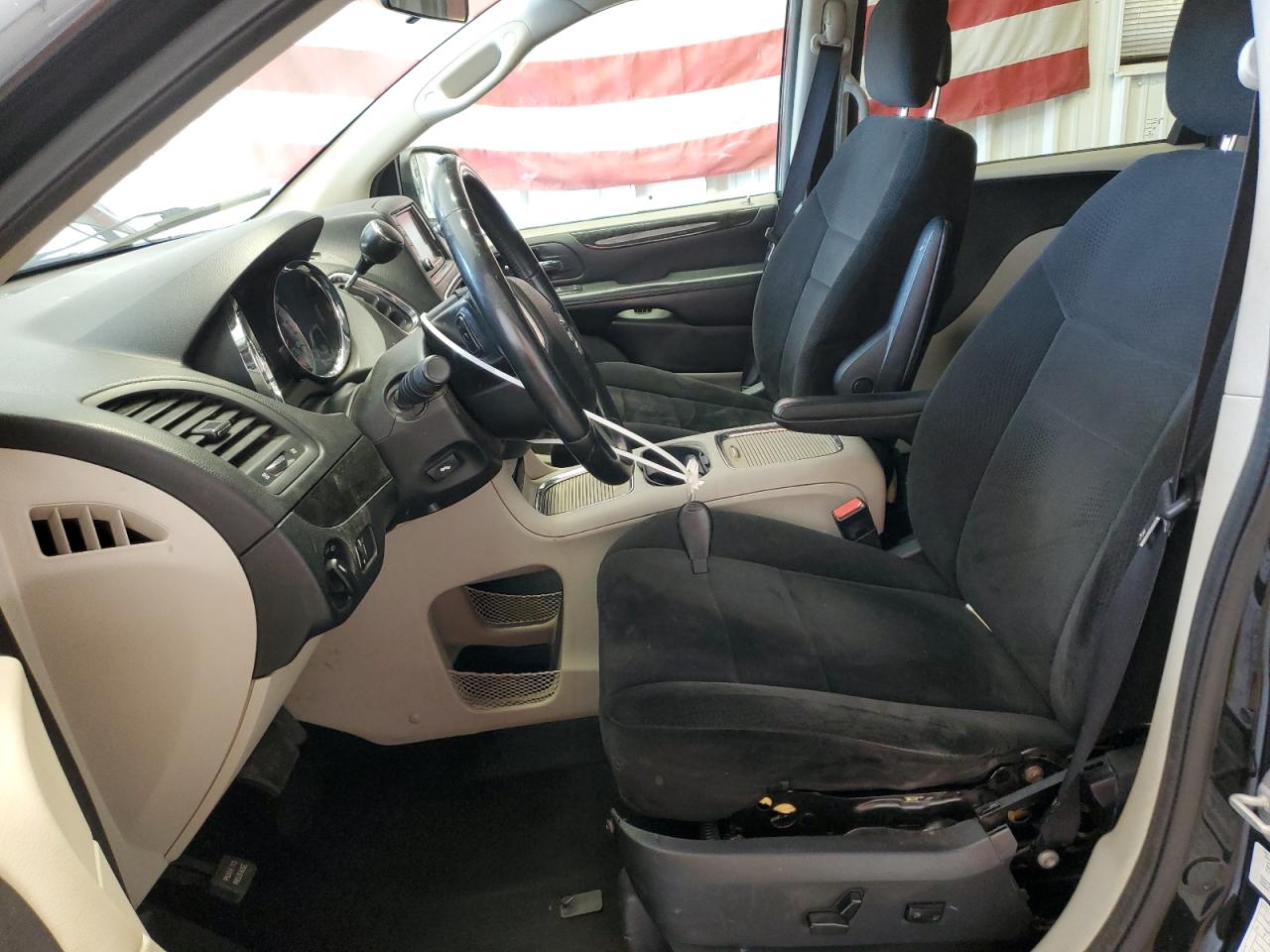 2013 Dodge Grand Caravan Sxt VIN: 2C4RDGCGXDR718759 Lot: 68687345