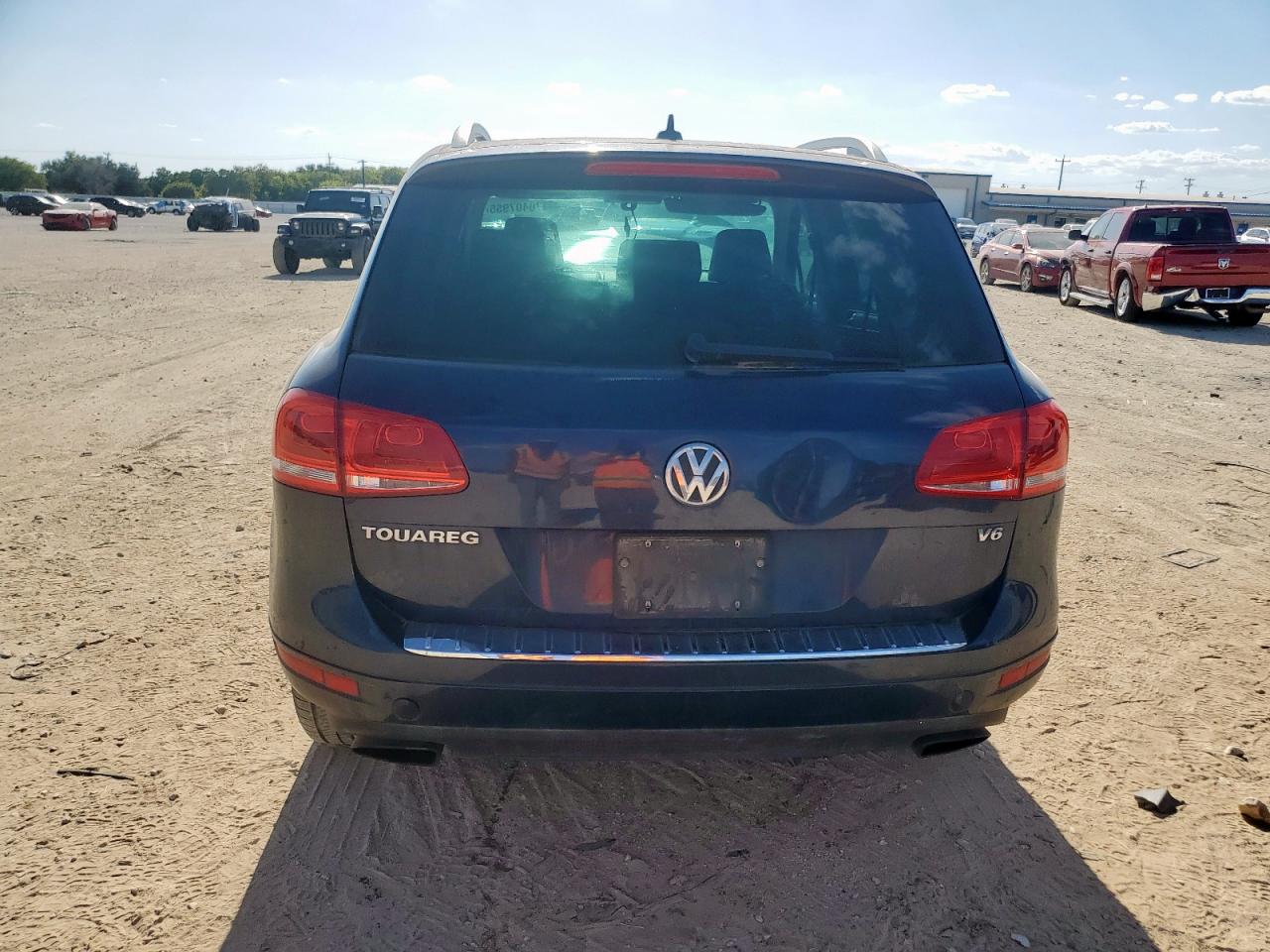 2014 Volkswagen Touareg V6 VIN: WVGEF9BP9ED012274 Lot: 70407955
