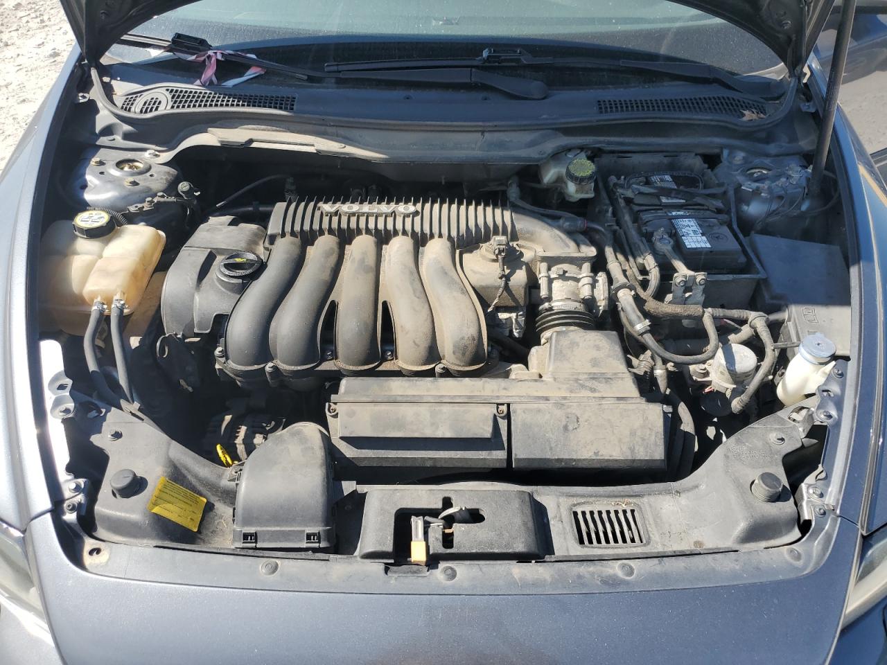 2007 Volvo S40 2.4I VIN: YV1MS382072301525 Lot: 70592895