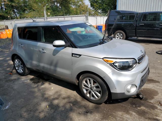 KIA SOUL 2017 Silver