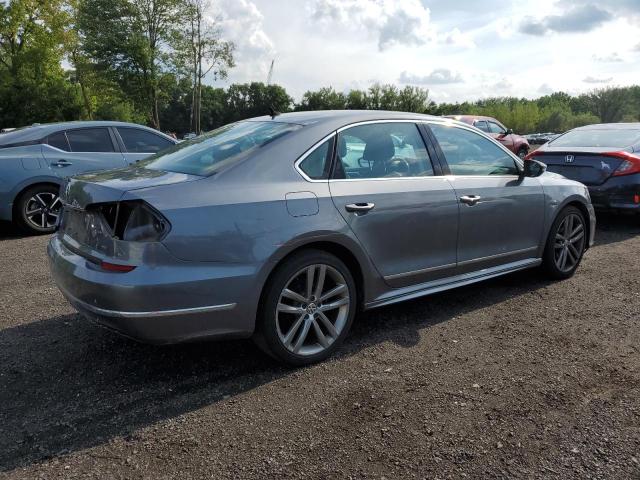 Седаны VOLKSWAGEN PASSAT 2016 Серый