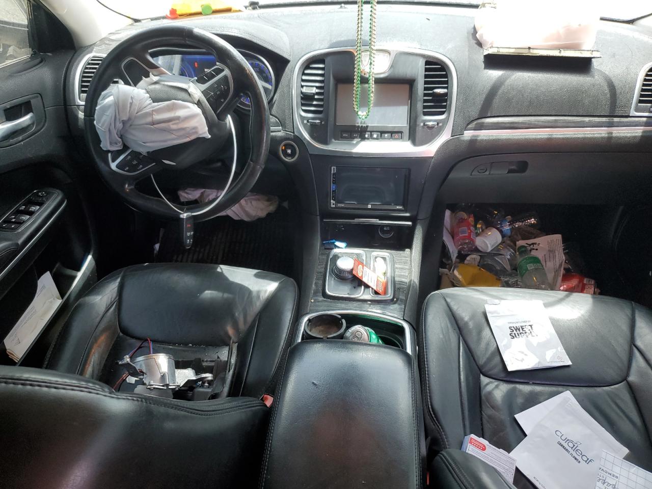 2016 Chrysler 300 Limited VIN: 2C3CCAAG9GH261272 Lot: 66764865