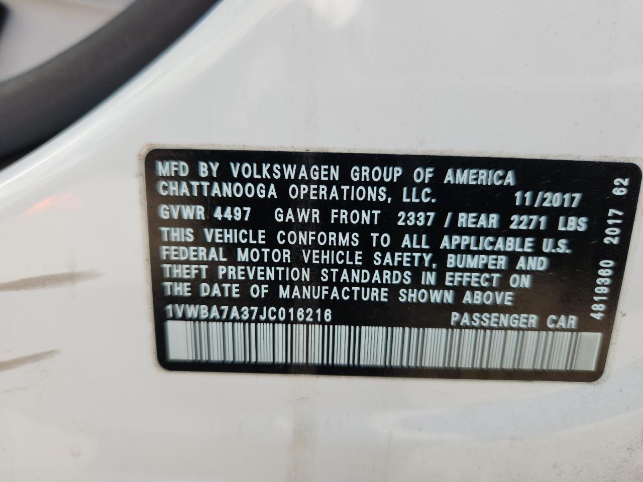 2018 Volkswagen Passat Se VIN: 1VWBA7A37JC016216 Lot: 69230155