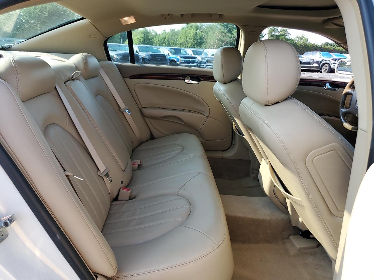 1G4HR57Y86U184540 BUICK LUCERNE 2006 WHITE Photo 10