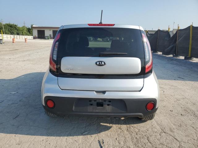  KIA SOUL 2018 Серебристый