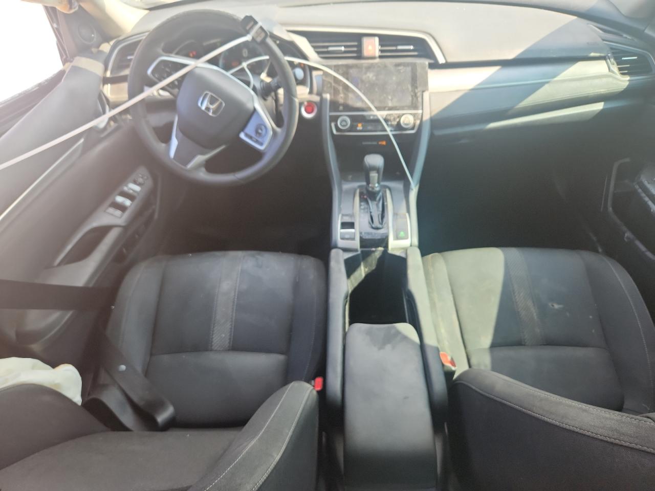 2018 Honda Civic Ex VIN: 19XFC2F78JE019048 Lot: 69706865