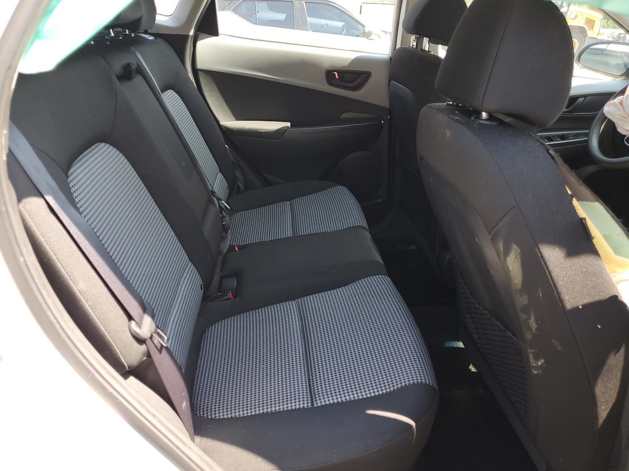 2020 Hyundai Kona Se VIN: KM8K1CAA5LU401745 Lot: 68673895