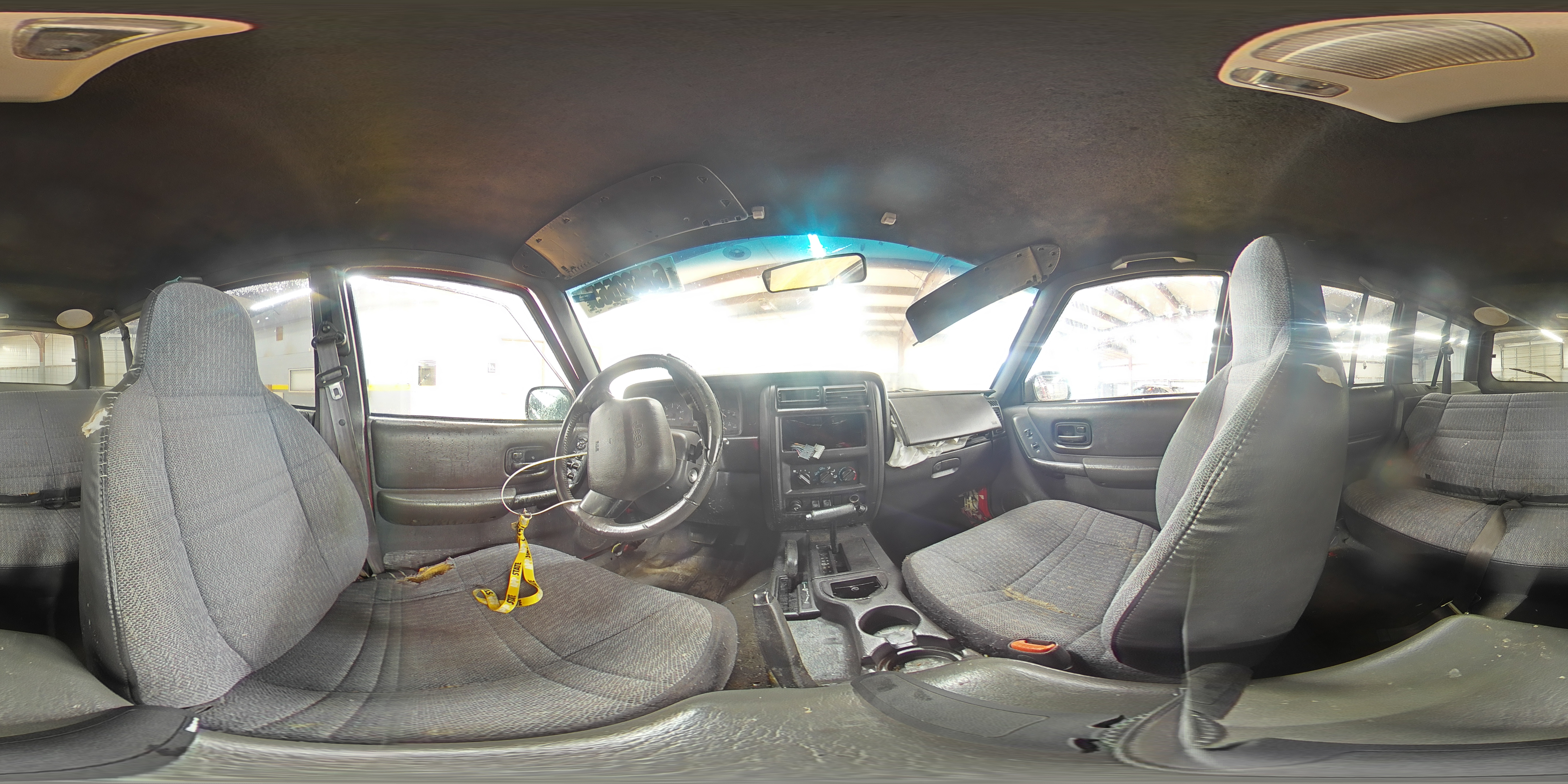 2000 Jeep Cherokee Sport VIN: 1J4FF48S9YL226838 Lot: 68632665