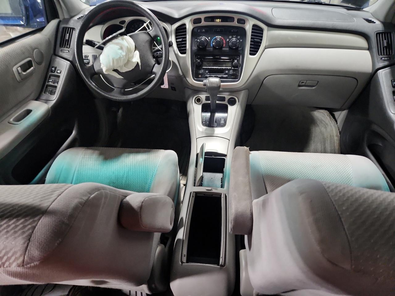 2004 Toyota Highlander Base VIN: JTEGP21A340020936 Lot: 68527525