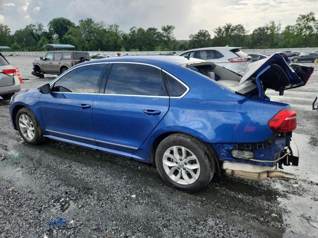  VOLKSWAGEN PASSAT 2017 Синий