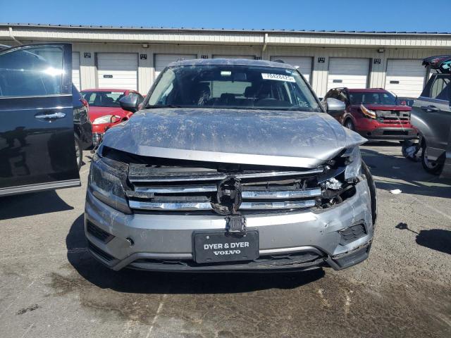  VOLKSWAGEN TIGUAN 2020 Серебристый