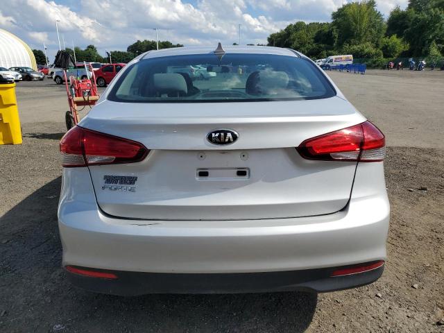  KIA FORTE 2018 Серебристый