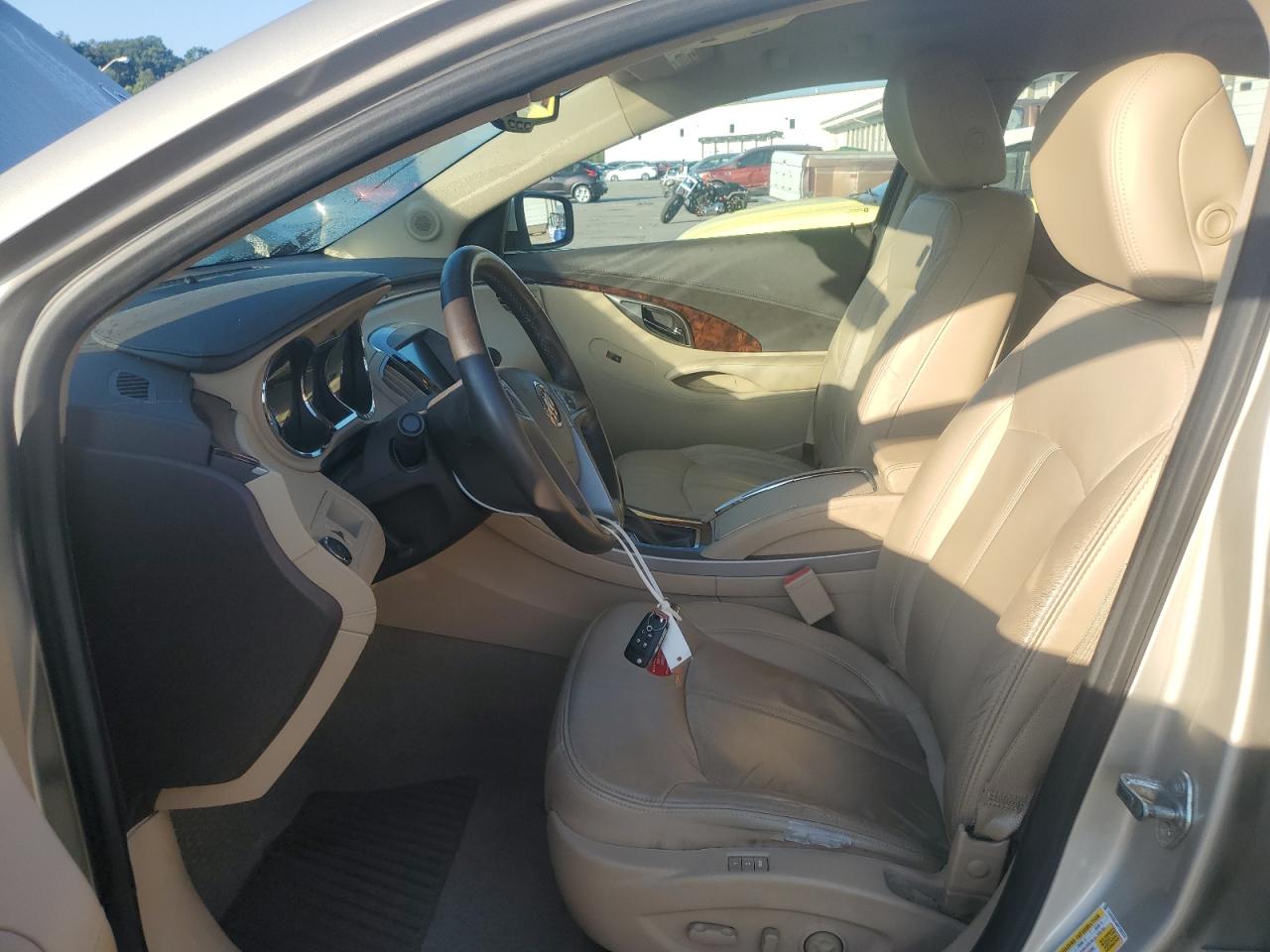 2013 Buick Lacrosse VIN: 1G4GC5E34DF266223 Lot: 69660805