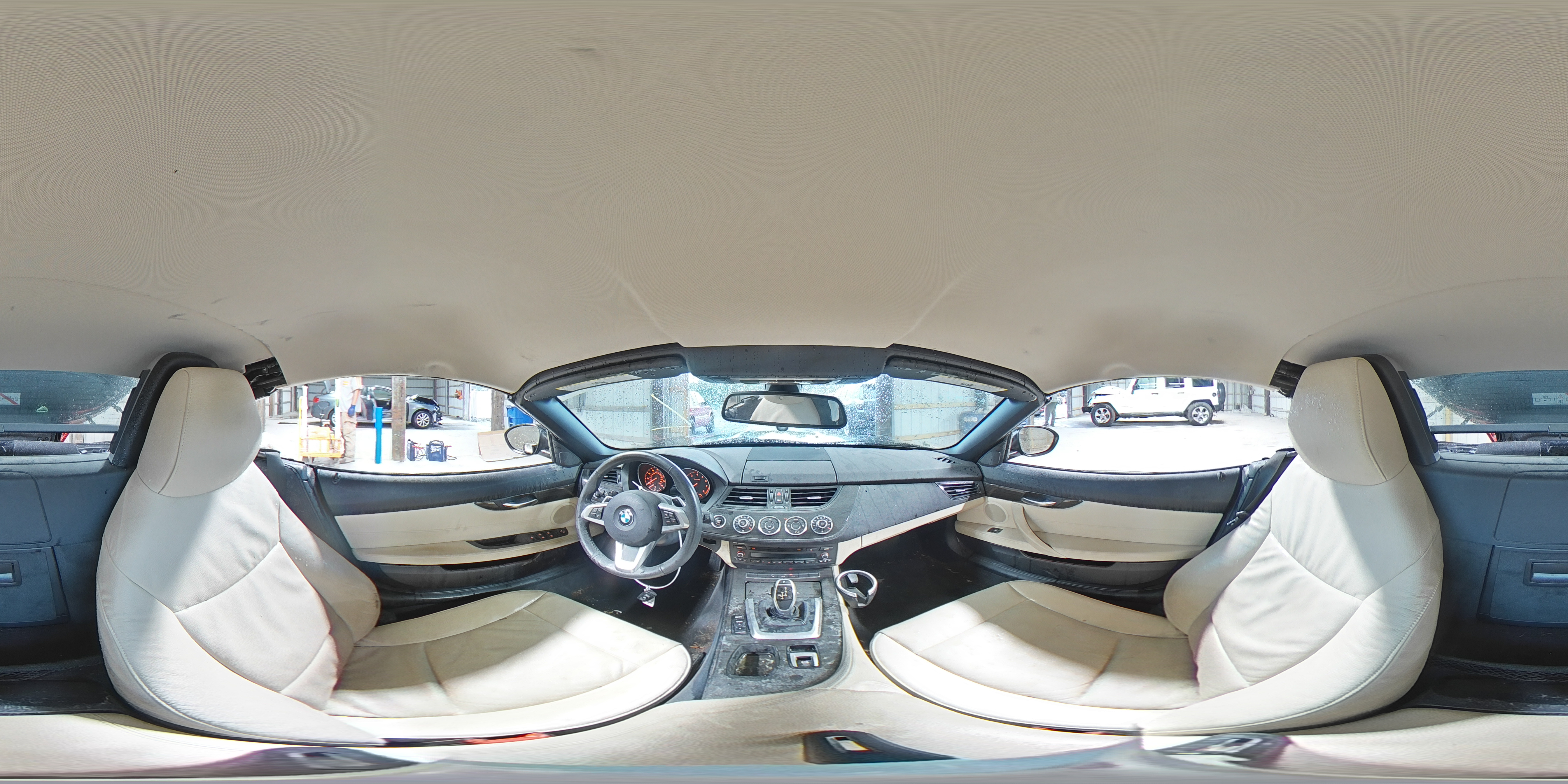 2014 BMW Z4 Sdrive28I VIN: WBALL5C59EJ105482 Lot: 66630795