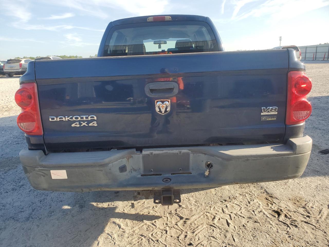 2007 Dodge Dakota Quad VIN: 1D3HW28PX7S173481 Lot: 68282905