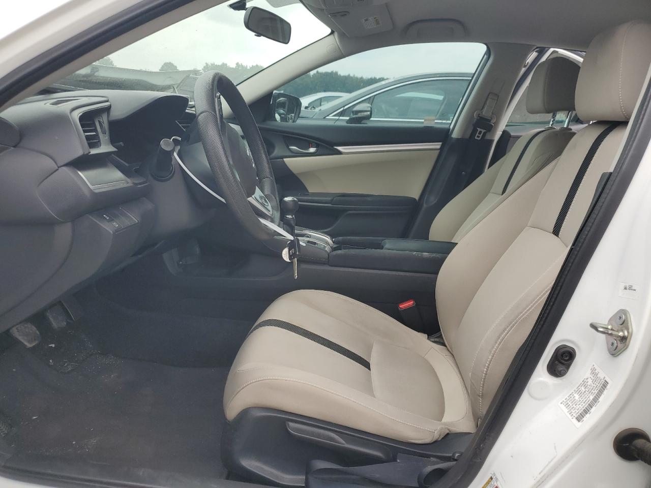 2018 Honda Civic Lx VIN: 2HGFC2E5XJH555442 Lot: 67396195
