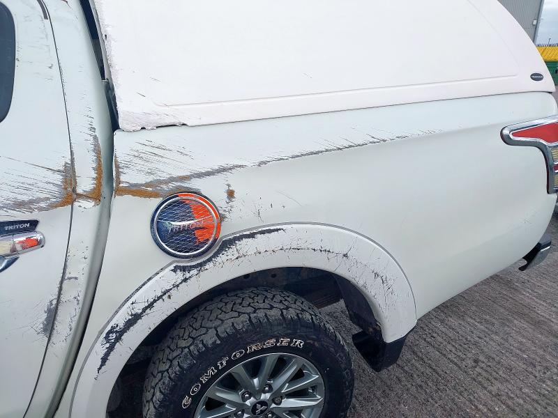 2017 MITSUBISHI L200 DOUBLE CAB DI-D 178 TITAN 4WD