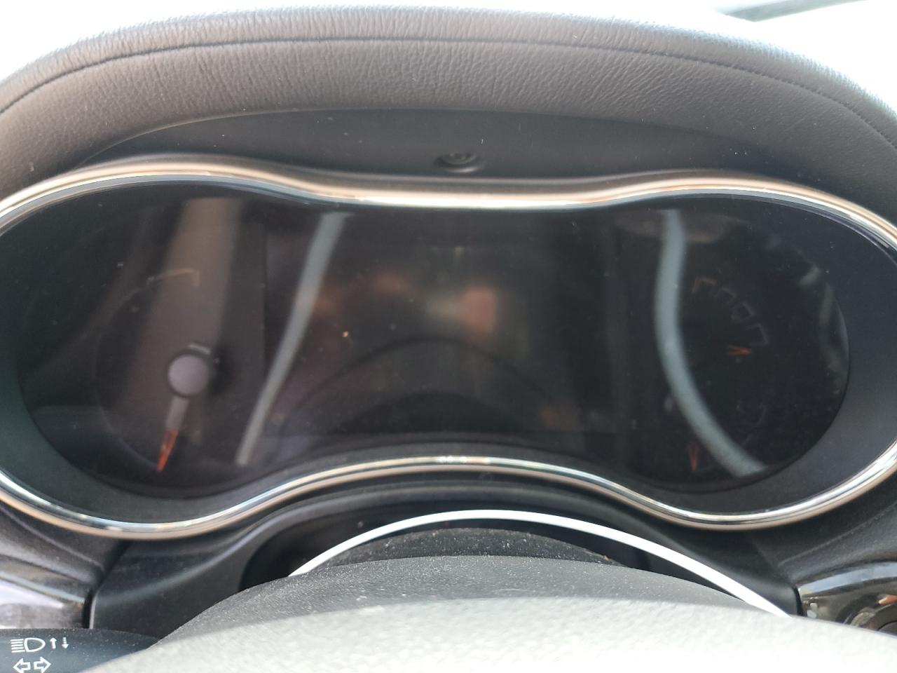 2015 Jeep Grand Cherokee Overland VIN: 1C4RJFCM3FC243590 Lot: 71129185